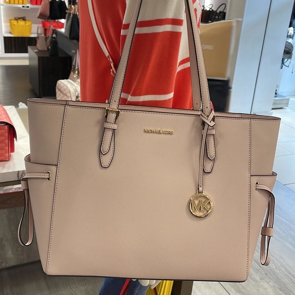 Michael Kors Gilly Large Drawstring Travel Leather Top Zip Tote  Powder Blash